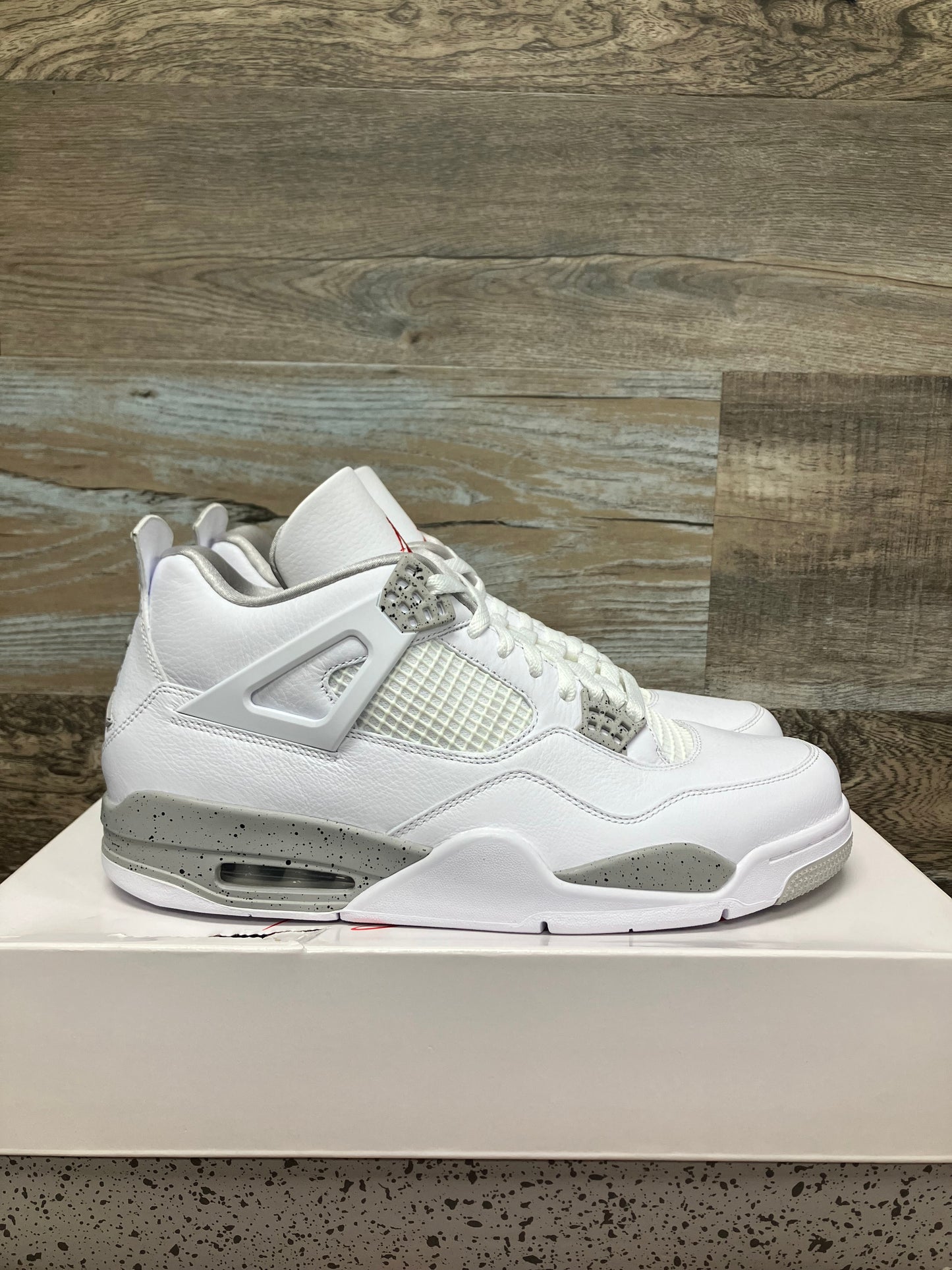 12-Air Jordan 4 Retro Mid White Oreo