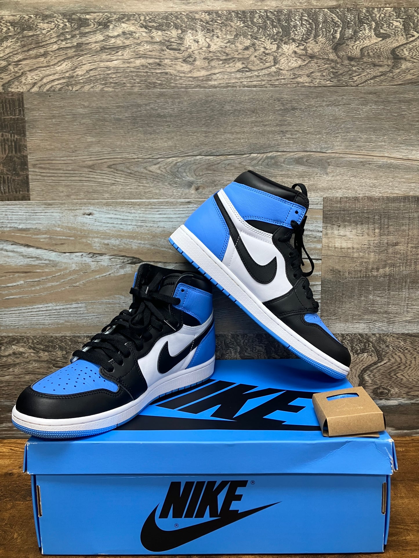 Size 9 - Jordan 1 Retro OG High UNC Toe