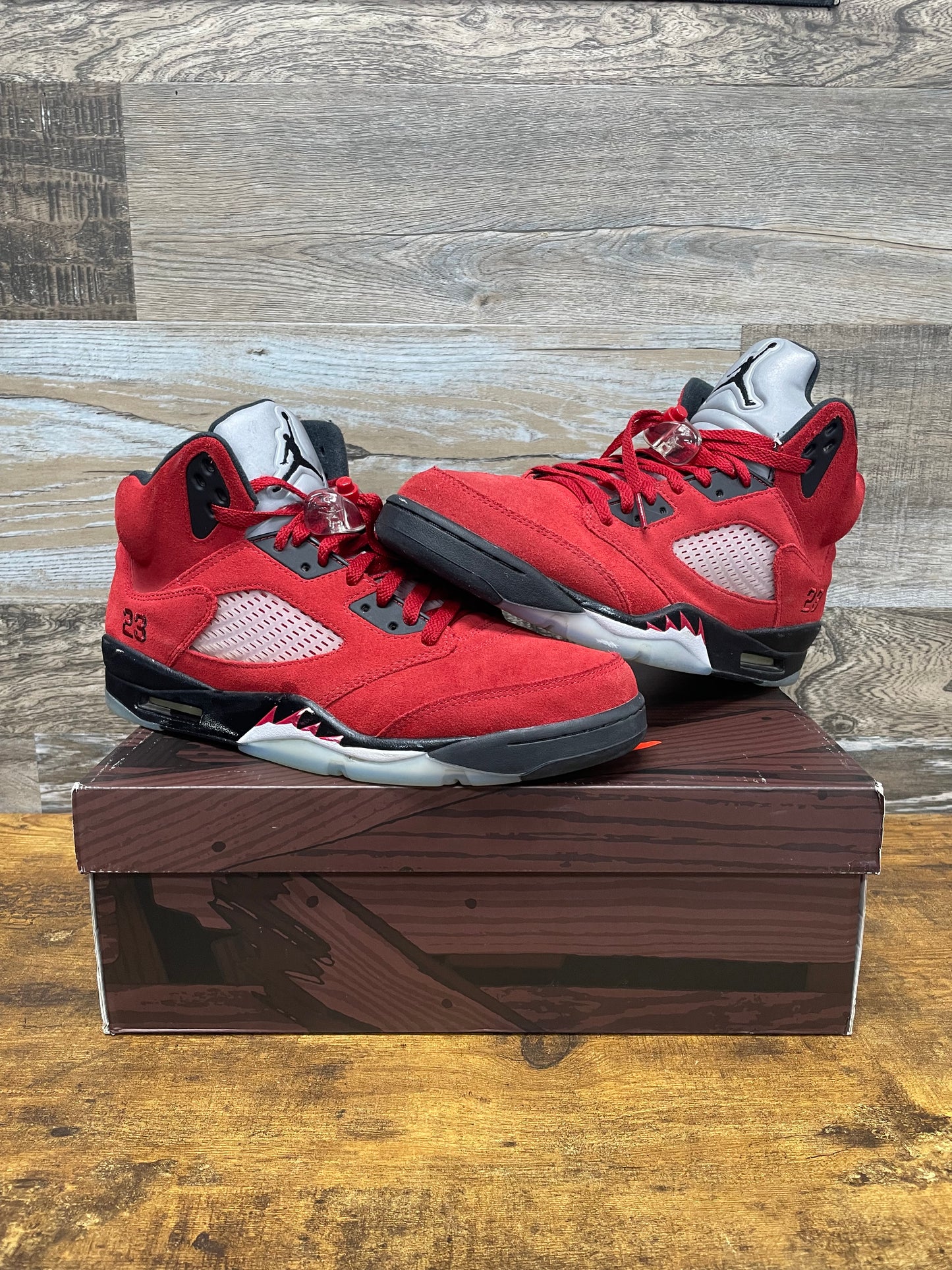 Air Jordan 5 Retro Mid Raging Bull 11.5
