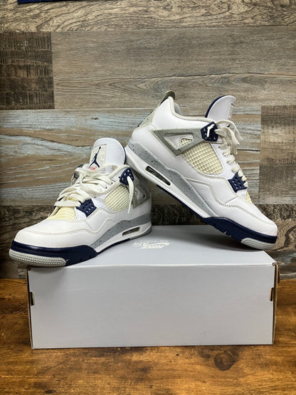 Air Jordan 4 Midnight Navy Size 10