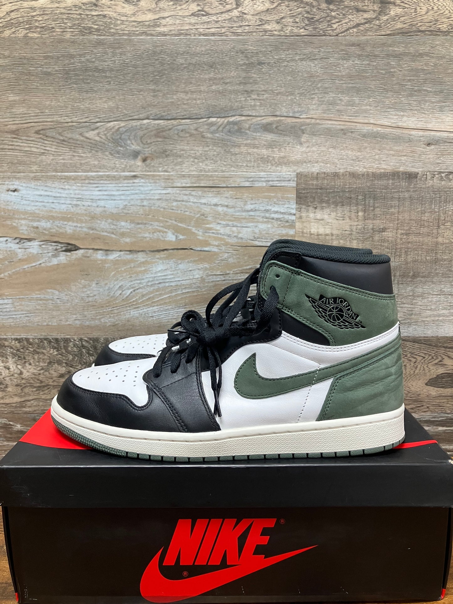 Air Jordan 1 Retro OG High Best Hand in the Game 11.5