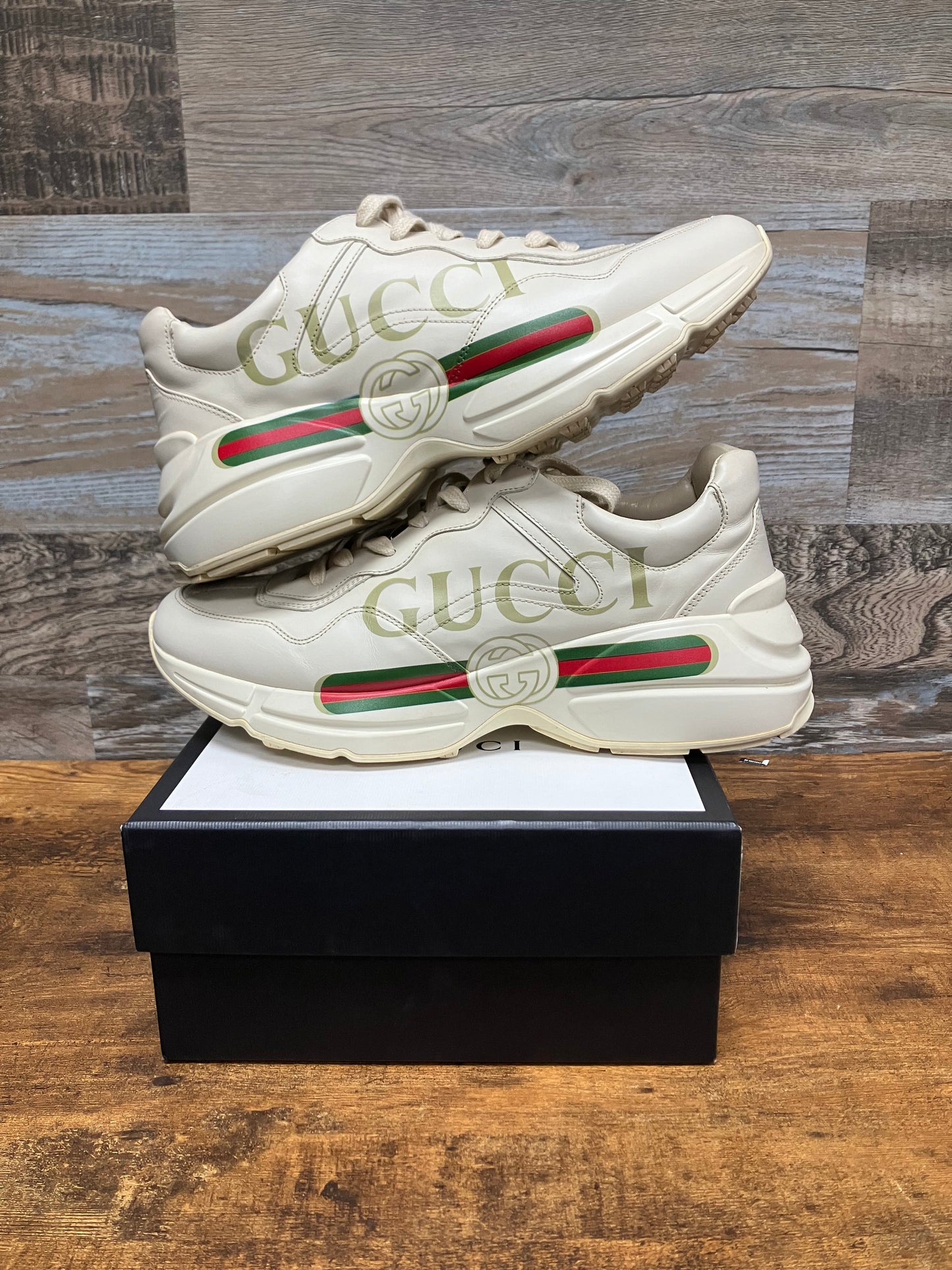 Gucci Cream Rython Size 8