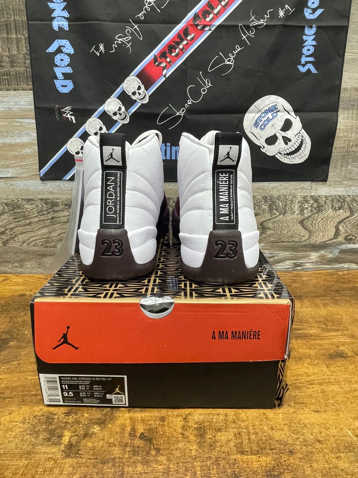 Air Jordan 12 AMM Size 11w (9.5 men’s)