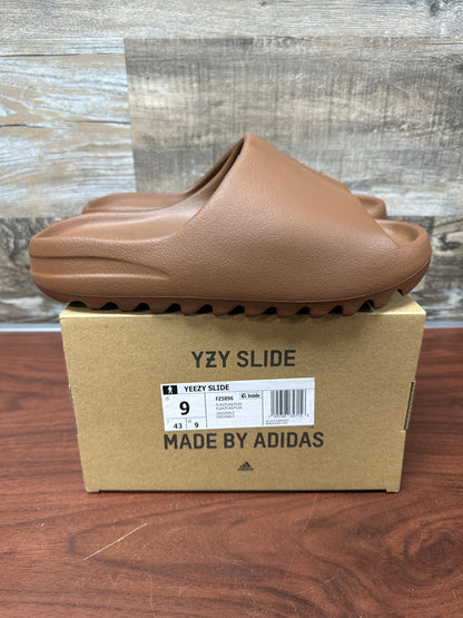 Yeezy Slide Flax Size 9