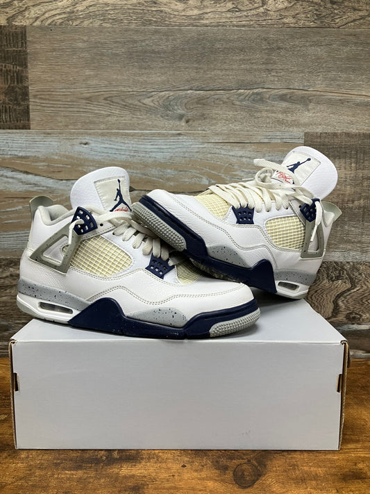 Air Jordan 4 Midnight Navy Size 10