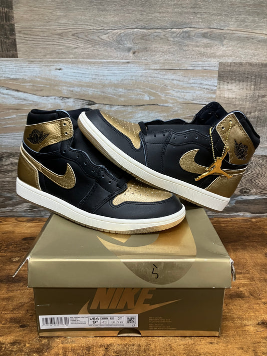 9.5 - Air Jordan 1 Retro Black Metallic Gold