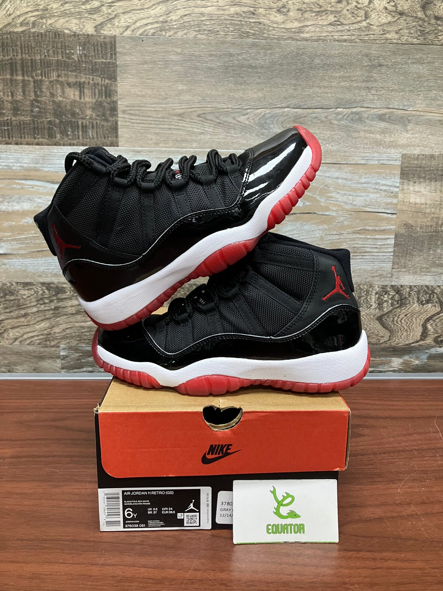 Jordan 11 Bred Size 6Y