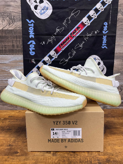 14.5 - Yeezy 350 V2 Hyperspace