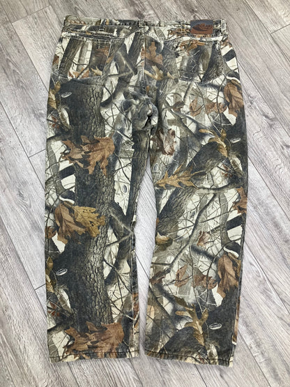 44-ProGear Wrangler Woodland Camo Jeans