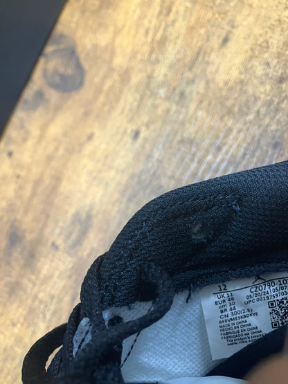 Air Jordan 1 Low Mocha 12