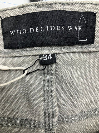 Who Decides War Arched Patchwork Carpenter Shorts Size 34