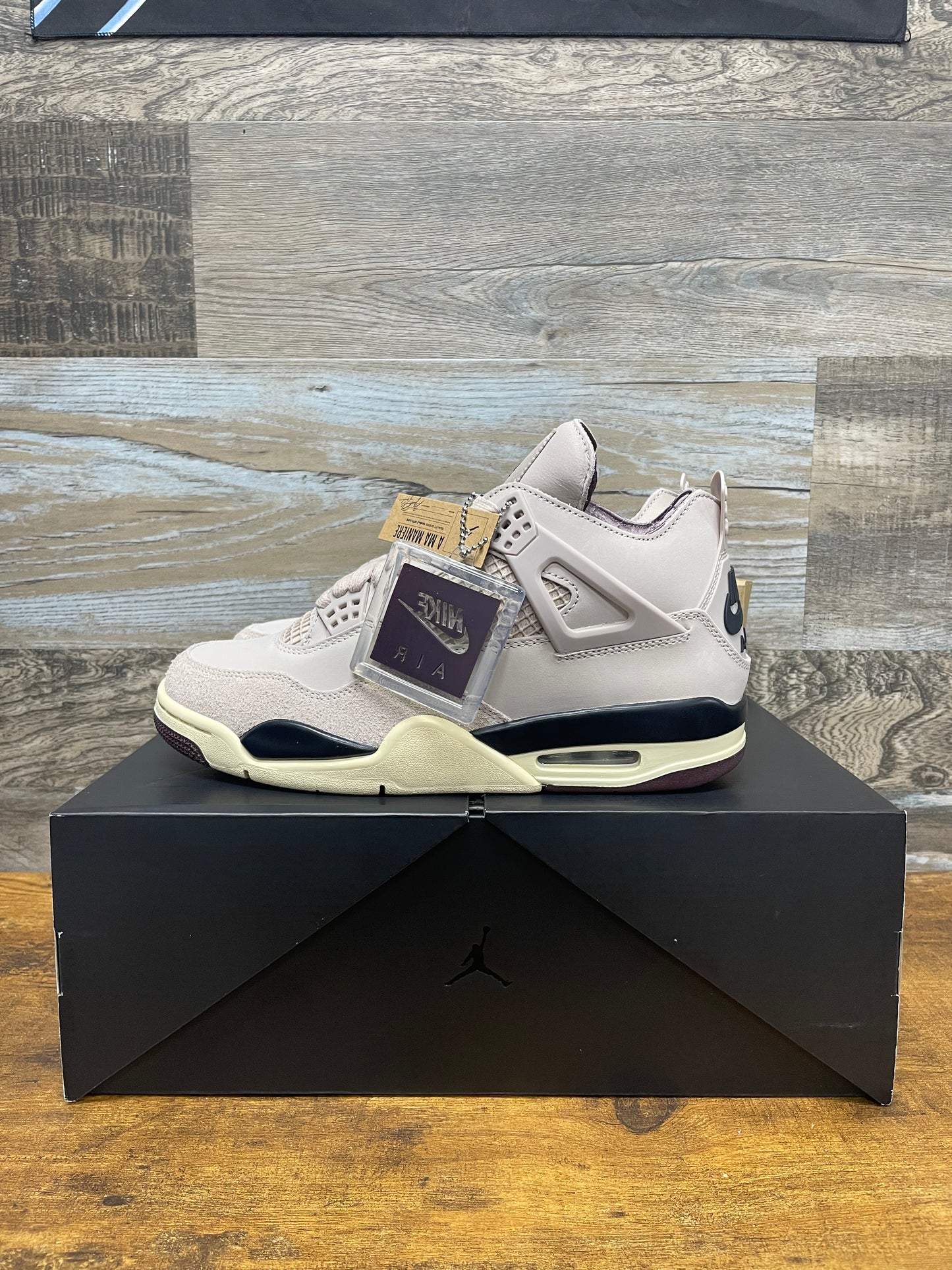 A Ma Maniére Air Jordan 4 W10.5