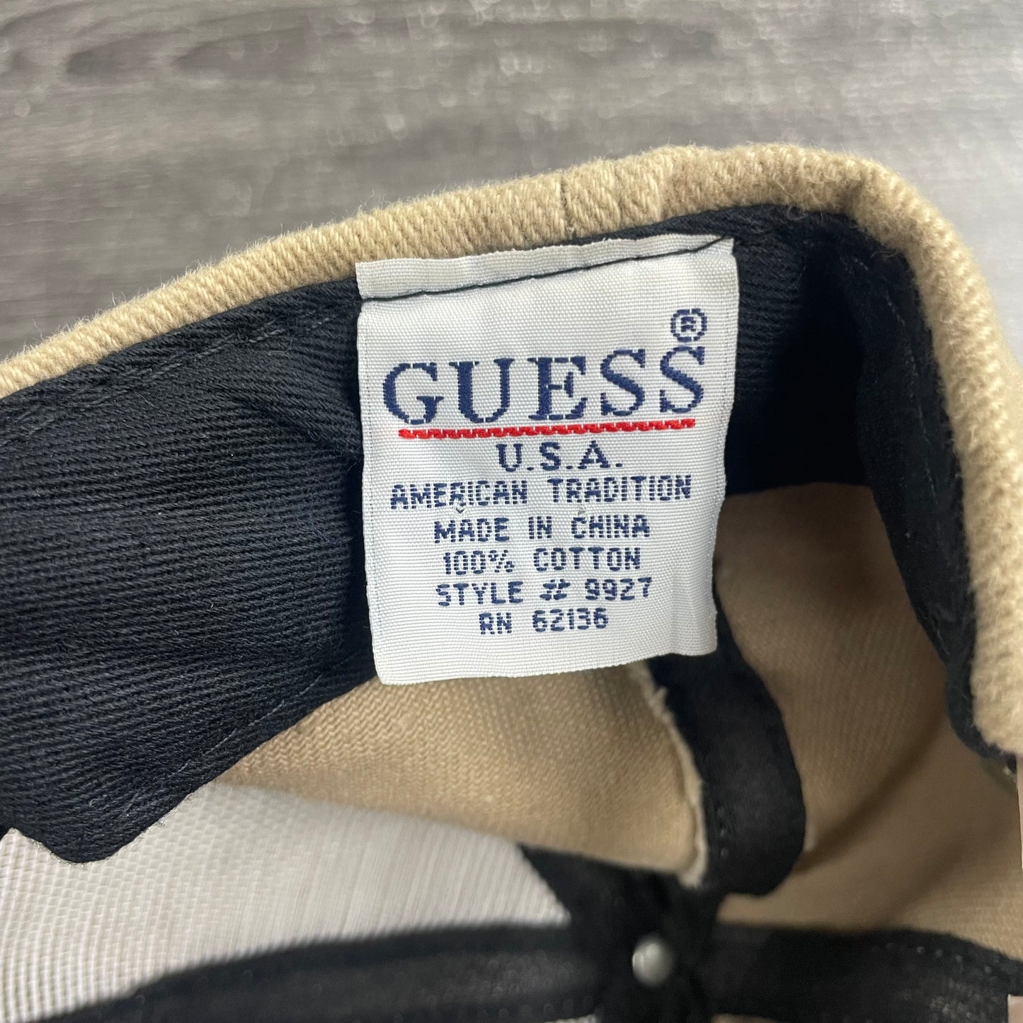 Guess SnapBack