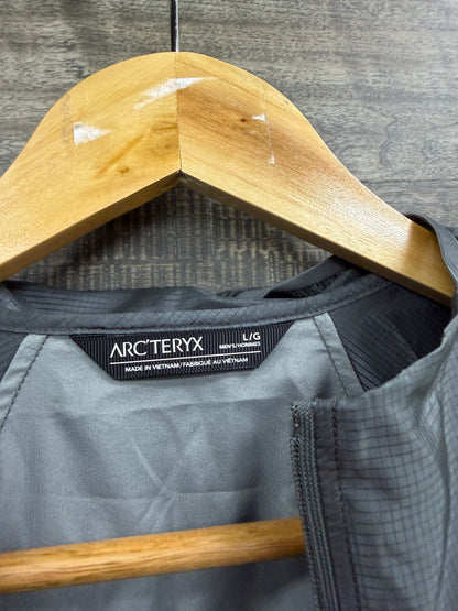 L- Arcteryx Norvan Windshell Jacket