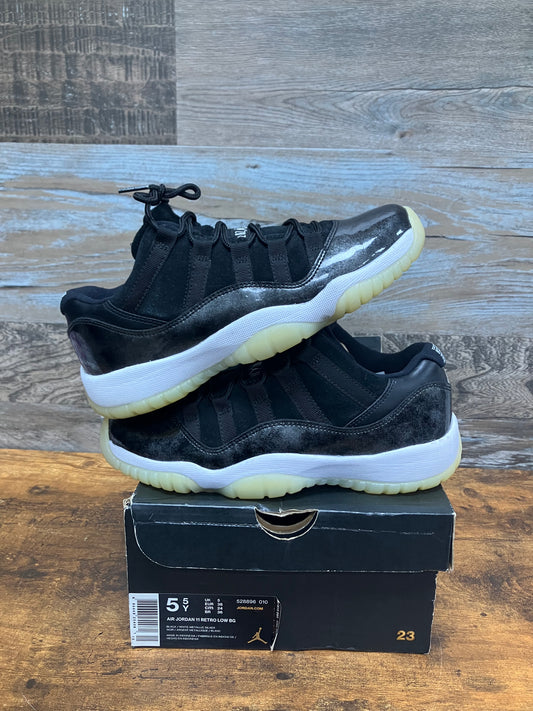 Jordan 11 Low Barons Size 5.5y