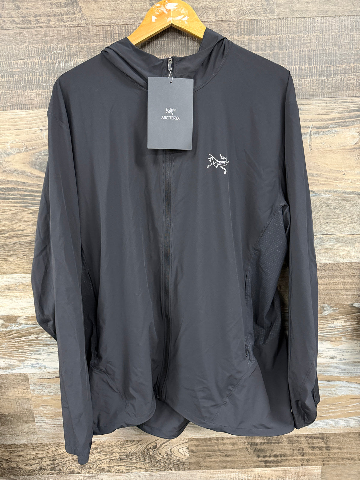 XL- Arc’teryx incendo hybrid hoodie jacket