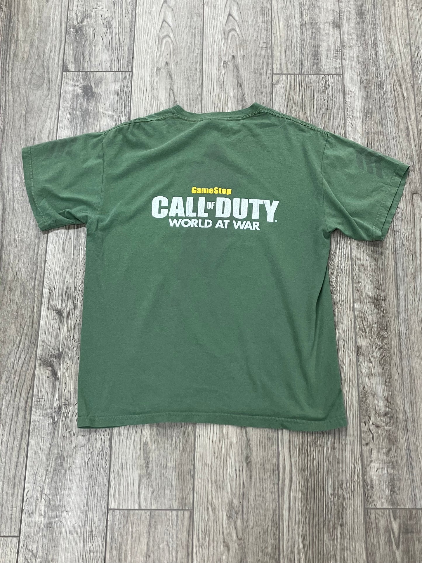 Call of Duty World at War GameStop Size Medium