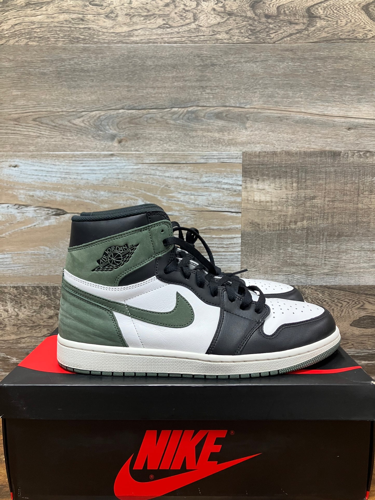 Air Jordan 1 Retro OG High Best Hand in the Game 11.5