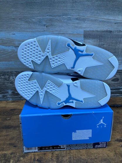Jordan 6 UNC Size 8