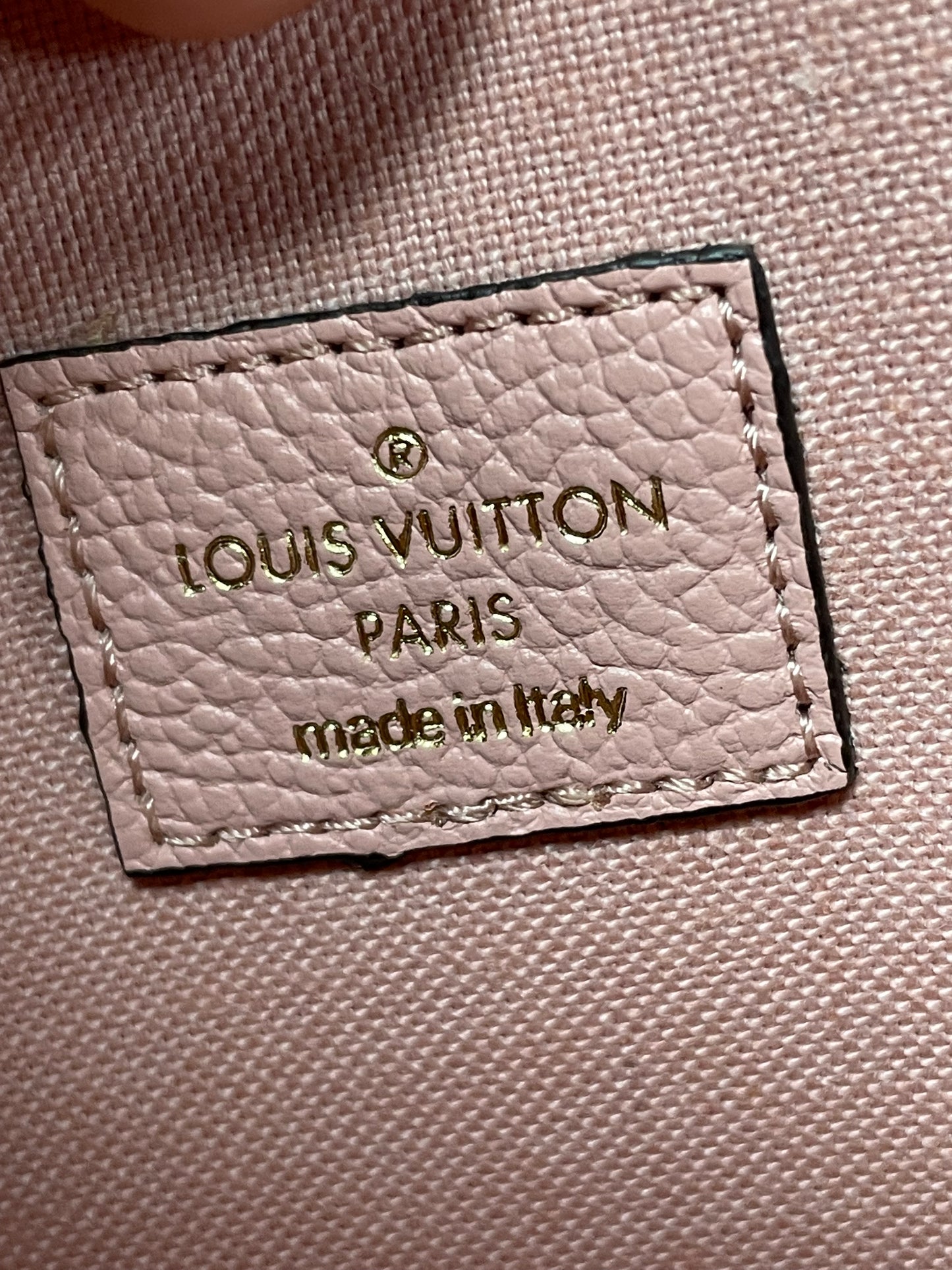 OS - Louis Vuitton Felice pochette monogram empreinete