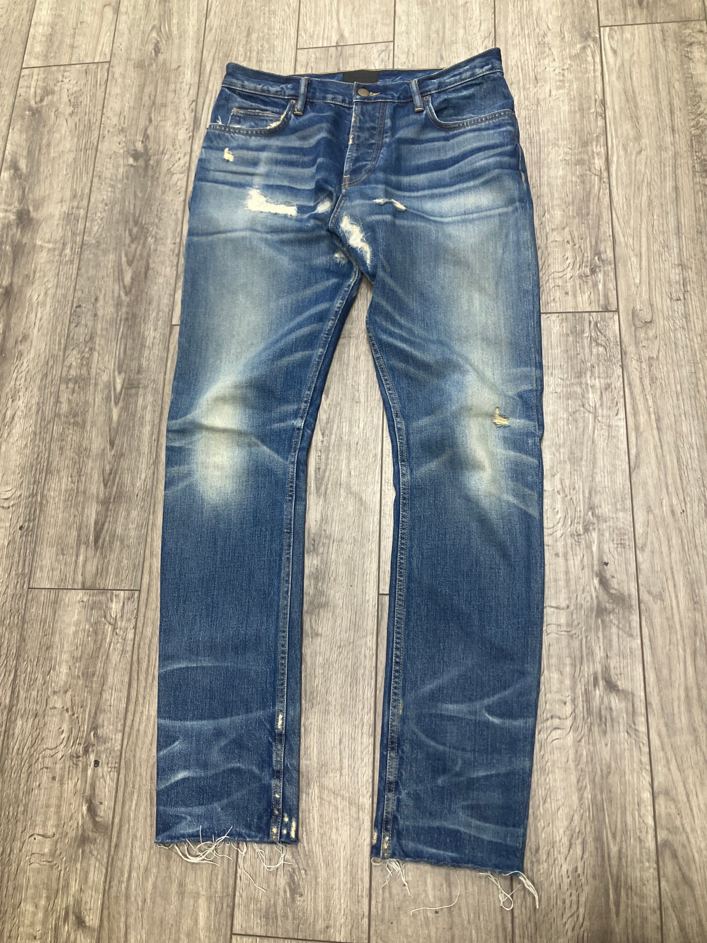 31 - Fear Of God Seventh Collection Dark Washed Jeans