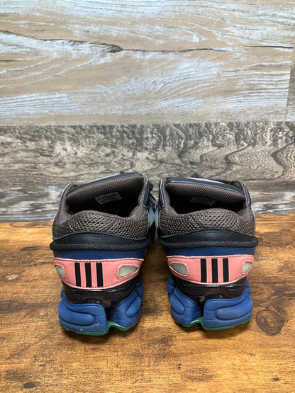 RAF Simon’s Ozweego Size 8.5