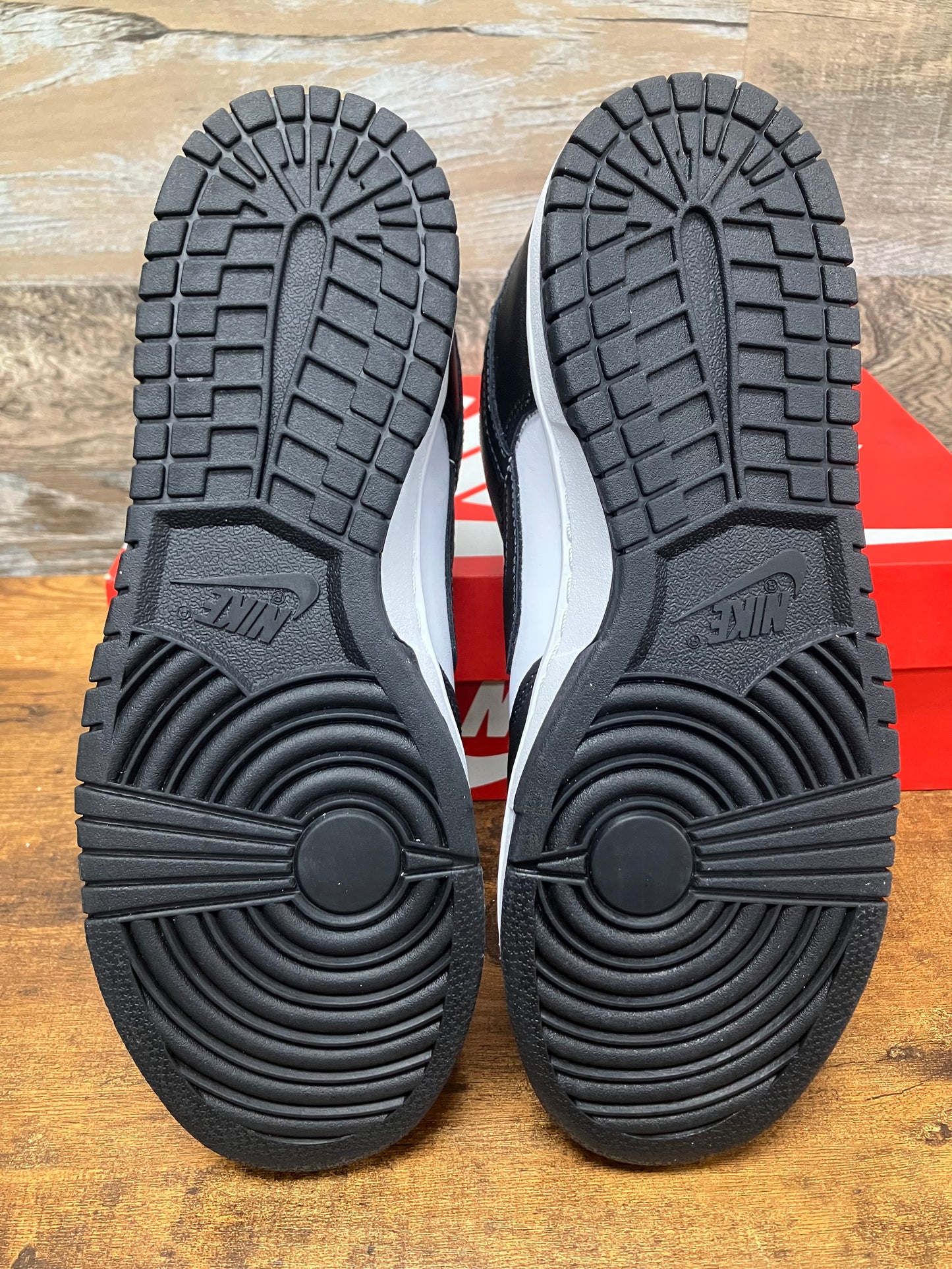 Nike Dunk Low Panda 9