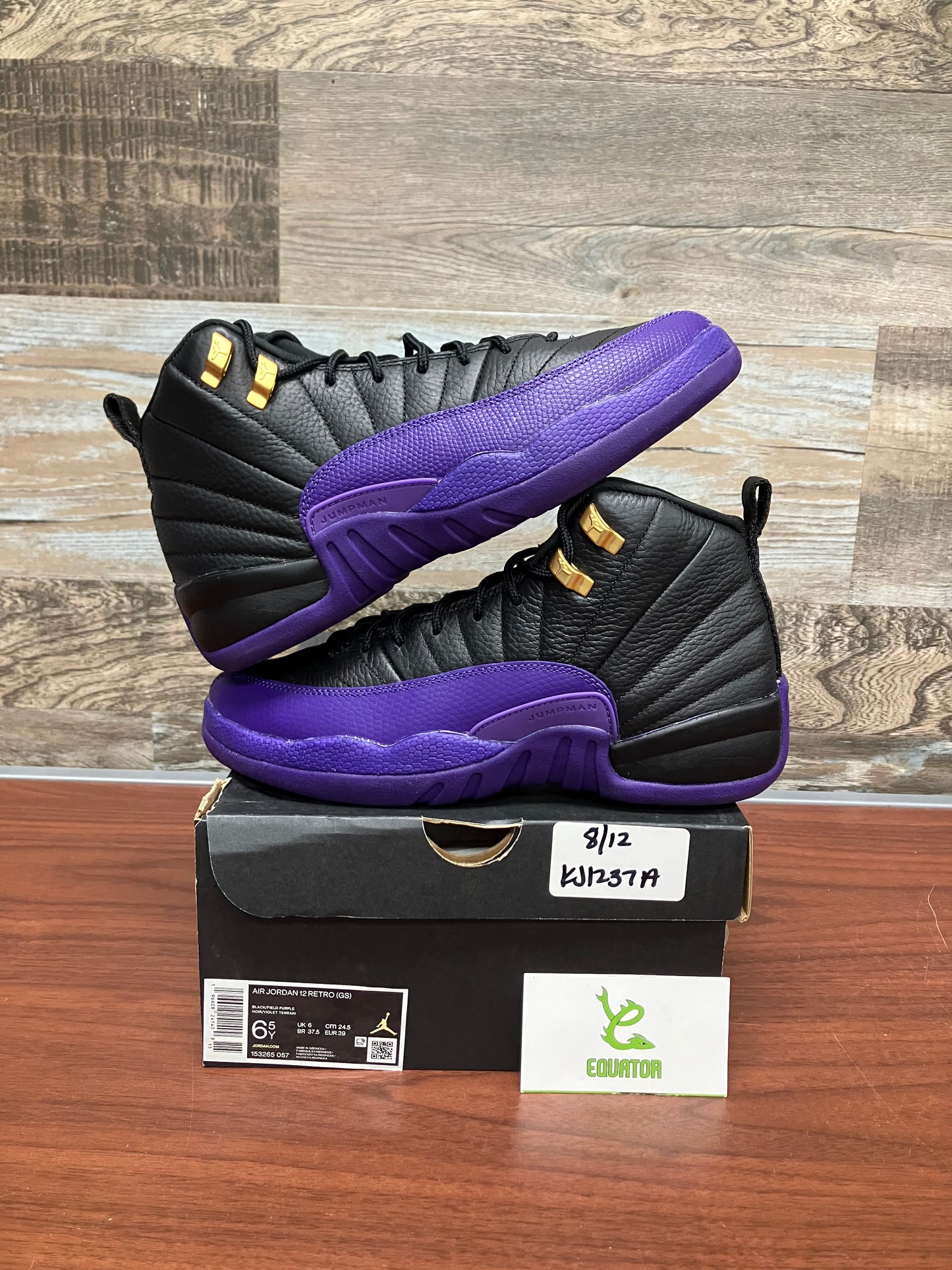 Jordan 12 Field Purple GS Size 6.5Y