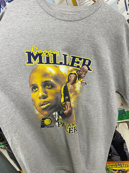 XL - Vtg Indiana Pacers graphic tee