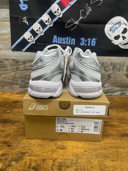 7.5M - ASICS Gel 1130 New white piedmont