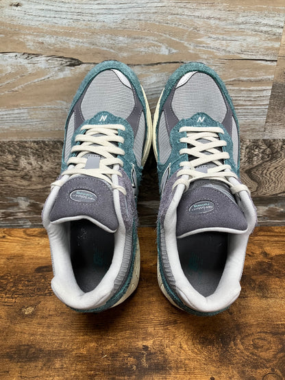 New Balance 2002r Teal Size 11