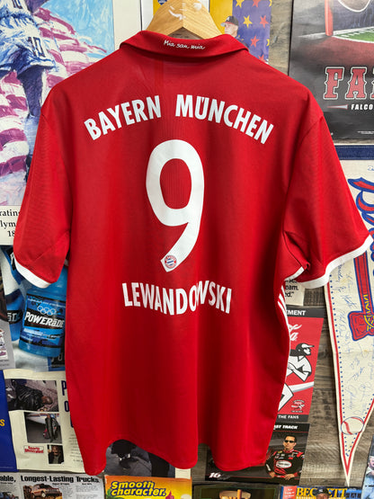 2XL - Bayern Munchen Lewandowski #9 2016 Jersey