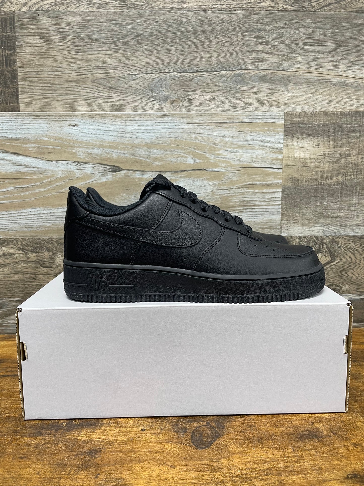 Nike Air Force 1 ‘07 Black’ 10