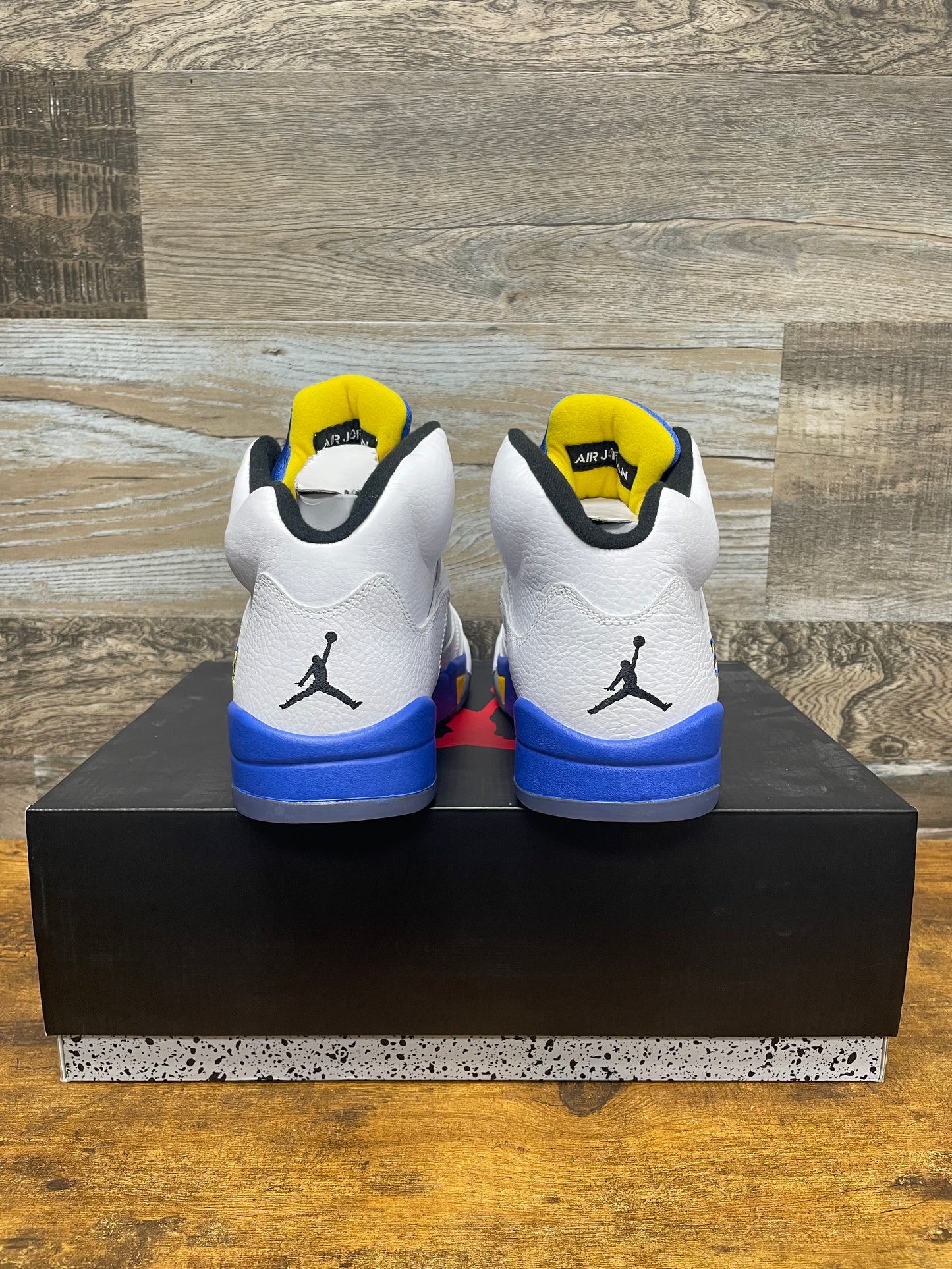 Air Jordan 5 Retro 2013 Laney 11