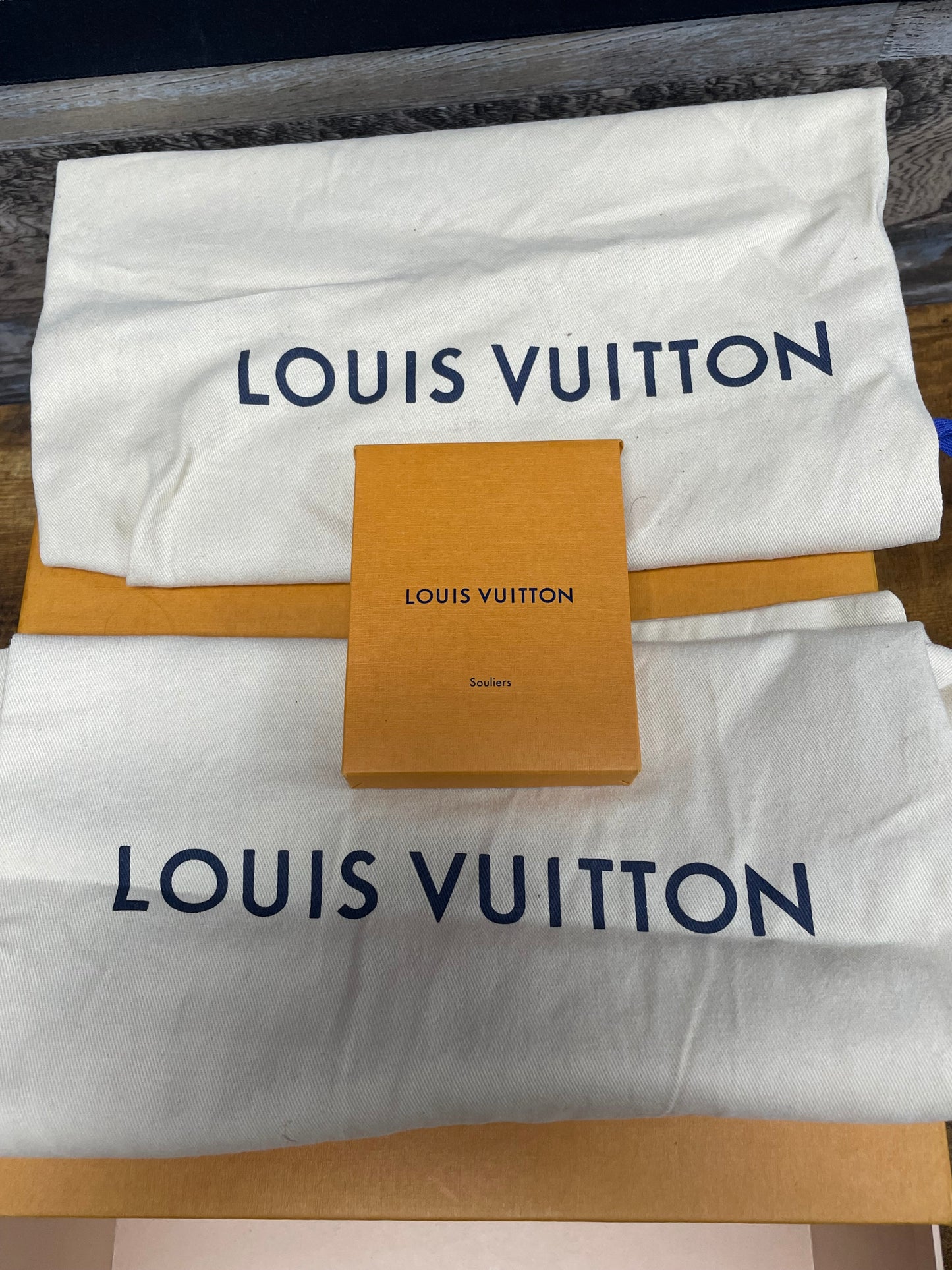 Louis Vuitton High Top Trainer Size 8.5