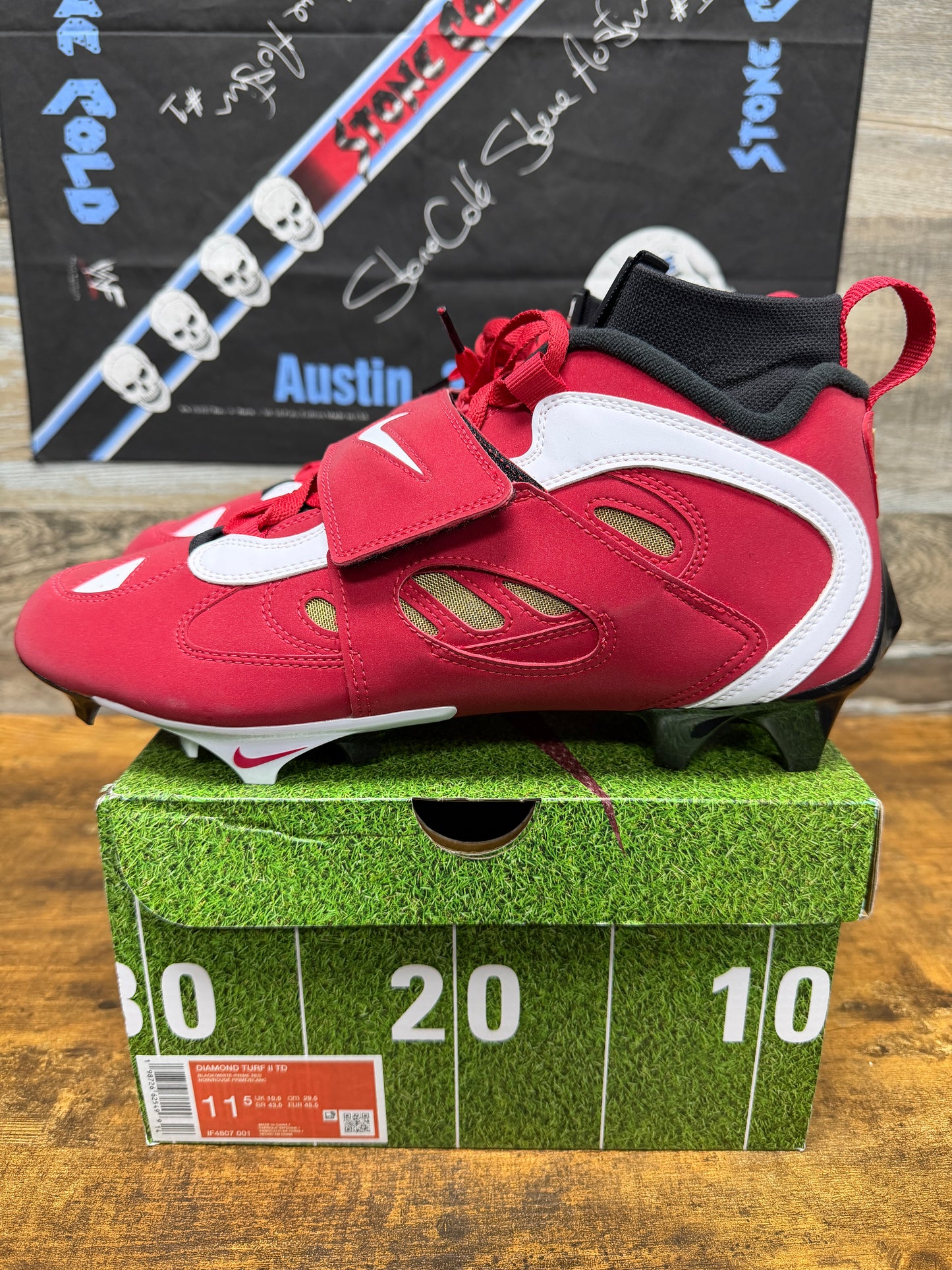 11.5 - Nike Diamond Turf 2 TD Red New