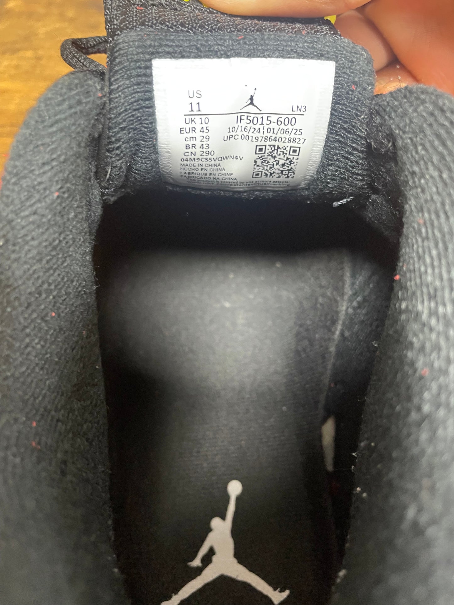 Nike Air Jordan 14 Retro "Ferrari" 11