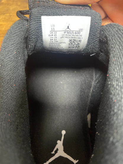 Nike Air Jordan 14 Retro "Ferrari" 11