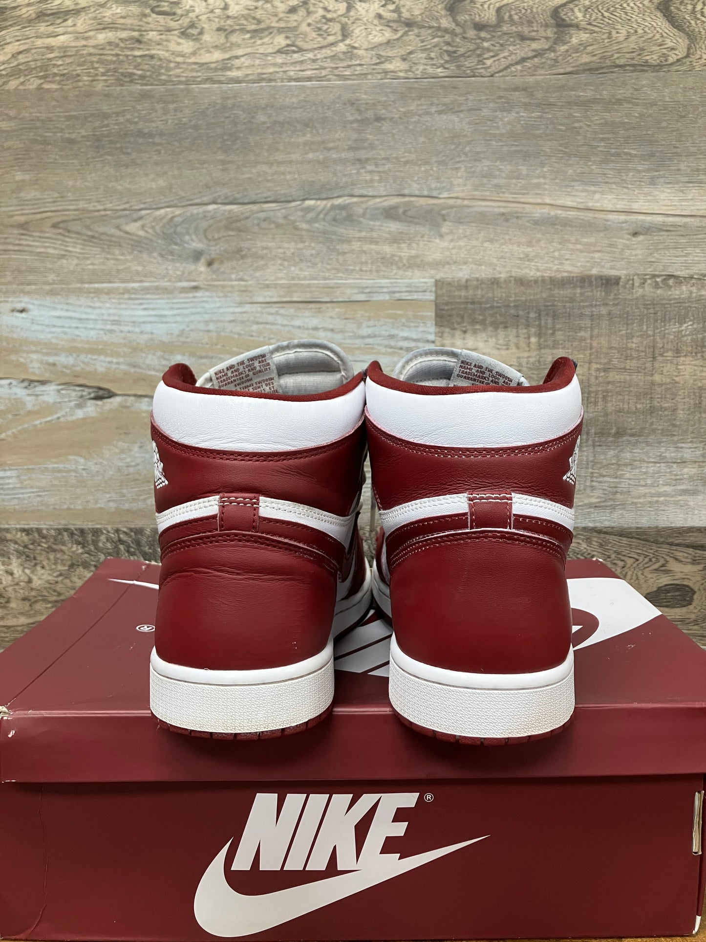 Air Jordan 1 Team Red size 12