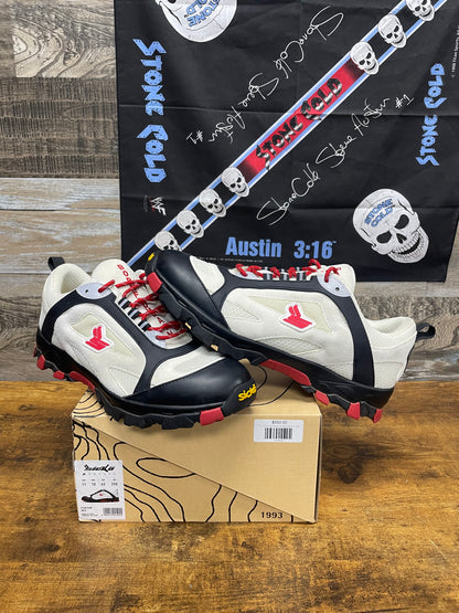11 - xVESSEL x Sickö Hiking Shoes Siberia Red