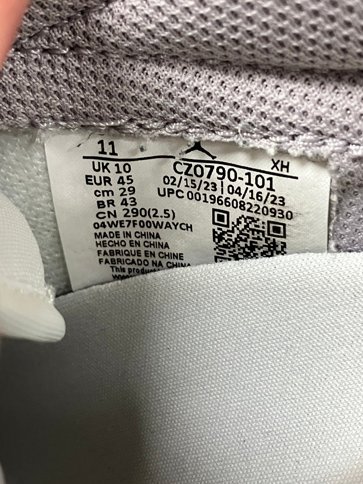 Jordan 1 Low Atmosphere Grey Size 11