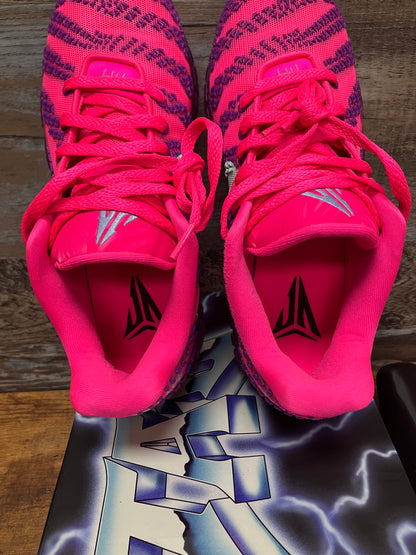 8.5 - Nike JA 3 Max Volume