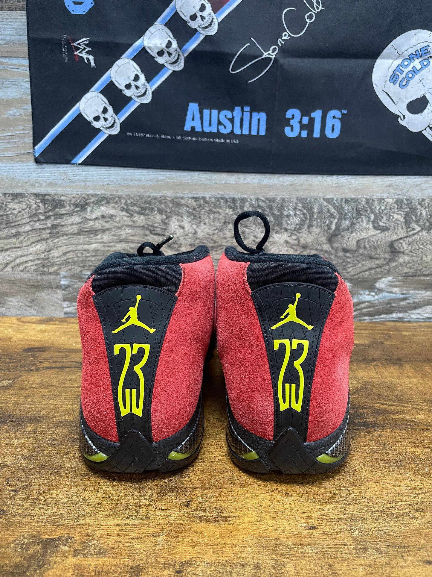 Nike Air Jordan 14 Retro "Ferrari" 11