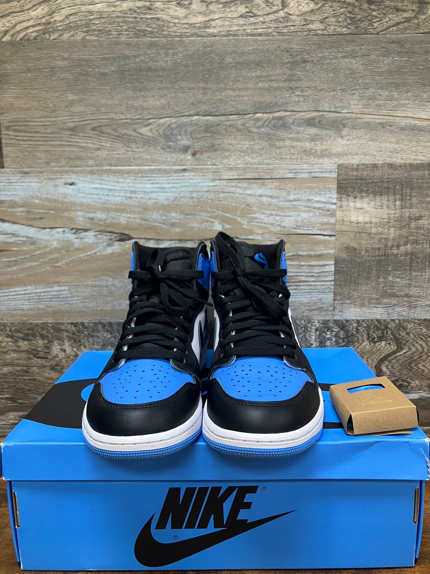 Size 9 - Jordan 1 Retro OG High UNC Toe