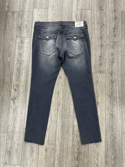 True Religion Relaxed Skinny Size 40x34