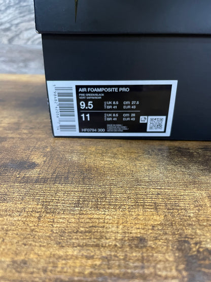 9.5 - Nike Air Foamposite Pro "Pine Green" sneaker