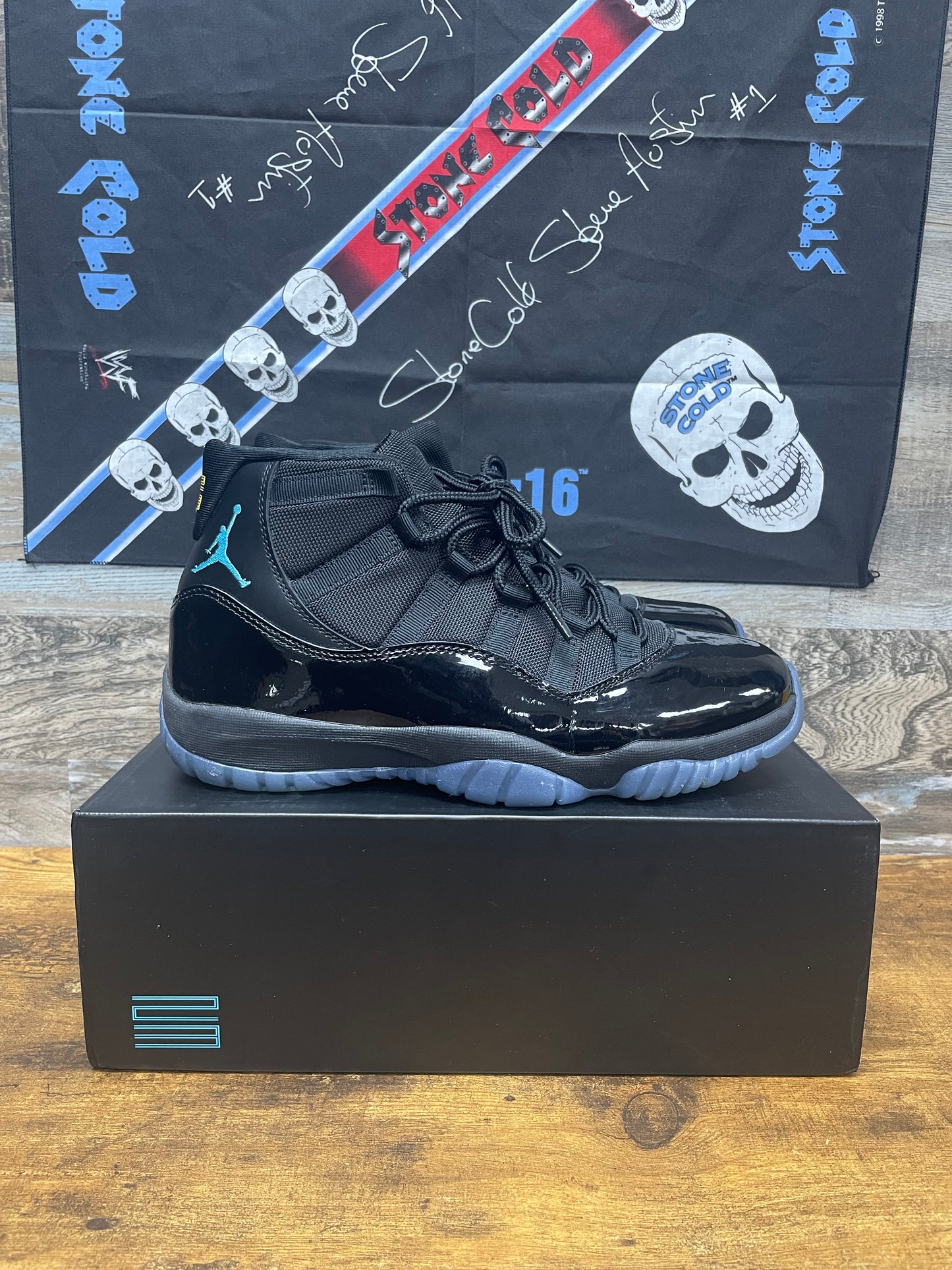 Air Jordan 11 Gamma Blue 11