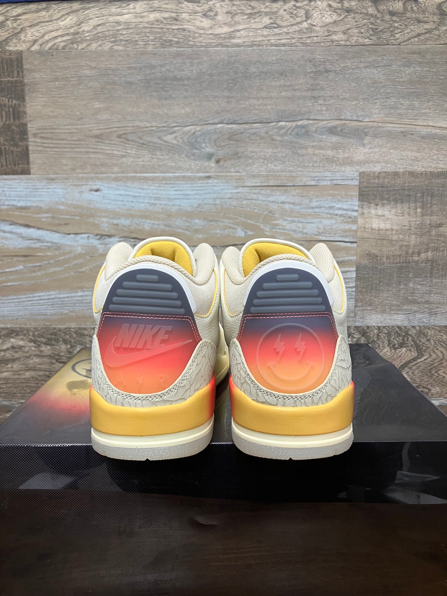13-Air Jordan 3 J Balvin ‘Medellin Sunset’