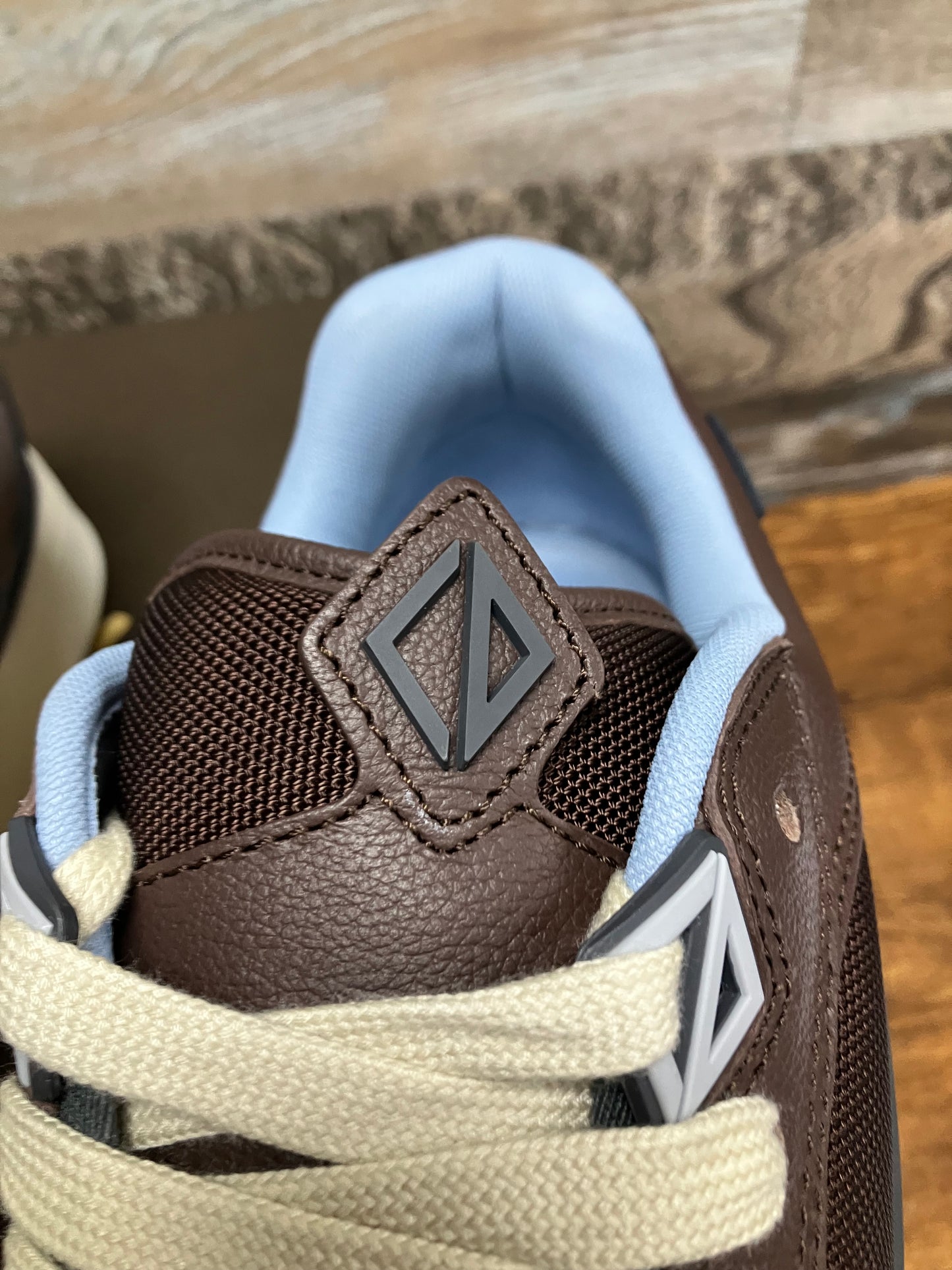 Dior B713 Cactus Jack Mocha Size 42/9