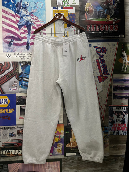 L - Supreme x Jordan Brand Sweatpants